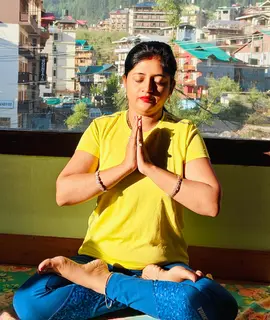 Himanshi instructor (1)